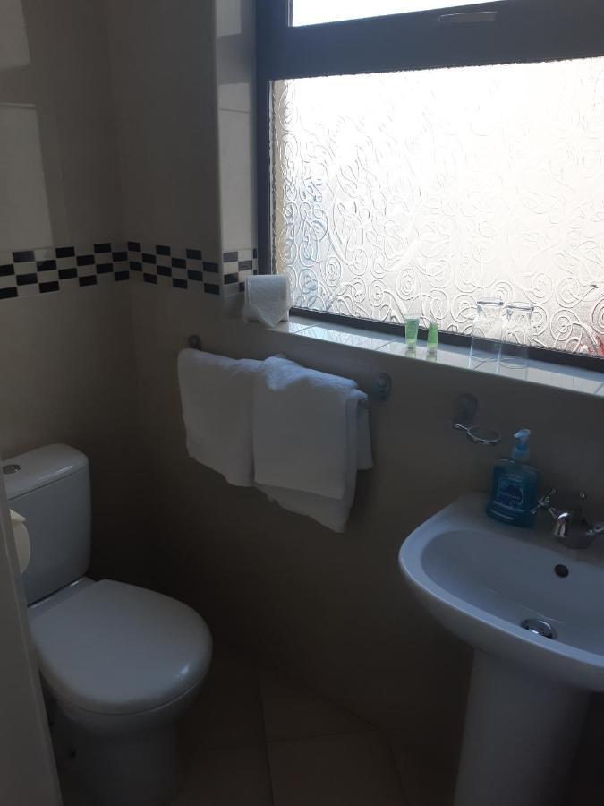 Shalom Bed & Breakfast Карлингфорд Екстериор снимка
